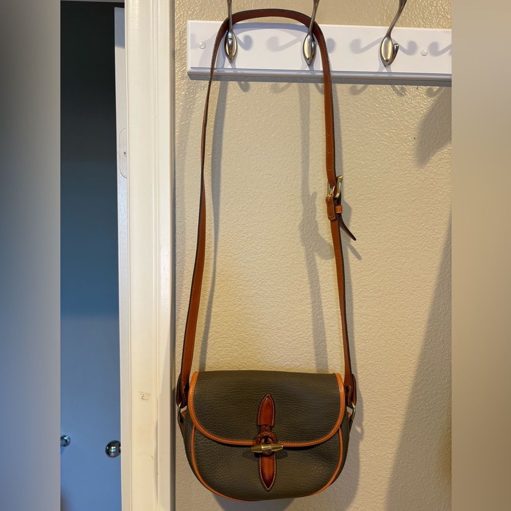 Dooney & Bourke crossbody